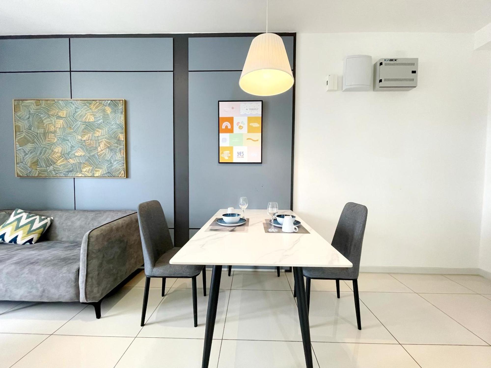 Horizon Suite Homestay, Klia By S&T Homez Sepang Exterior photo